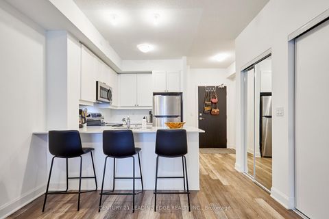 Photo 3 at 105 - 50 Lakebreeze Drive, Newcastle, Clarington