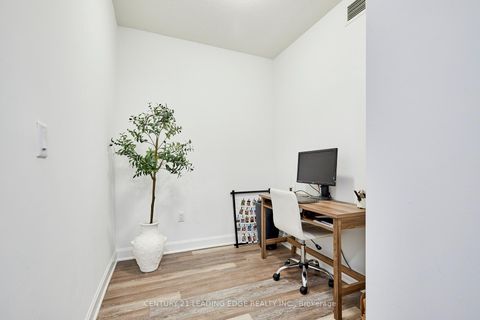 Photo 8 at 105 - 50 Lakebreeze Drive, Newcastle, Clarington