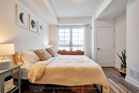 Photo 20 at 105 - 50 Lakebreeze Drive, Newcastle, Clarington