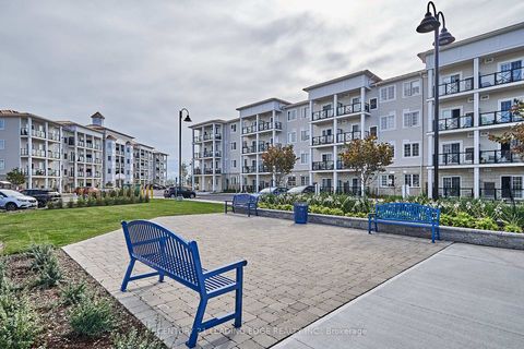 Photo 33 at 105 - 50 Lakebreeze Drive, Newcastle, Clarington