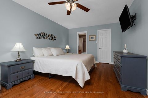 Photo 7 at 46 Oakridge Drive, Sunnidale, Barrie