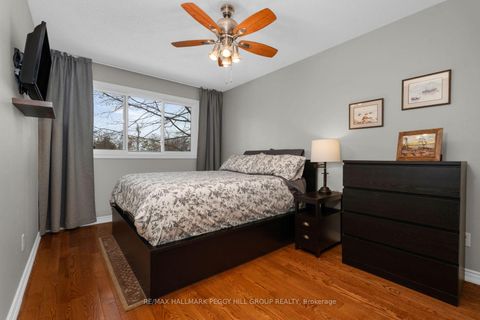 Photo 10 at 46 Oakridge Drive, Sunnidale, Barrie