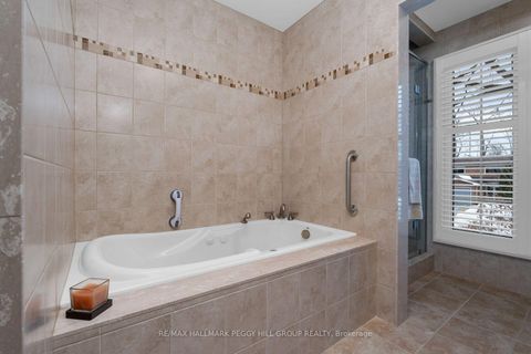 Photo 13 at 46 Oakridge Drive, Sunnidale, Barrie