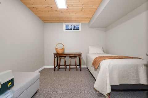 Photo 15 at 46 Oakridge Drive, Sunnidale, Barrie