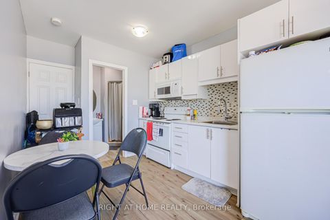 Photo 9 at 519 Rogers Road, Eglinton West, Toronto