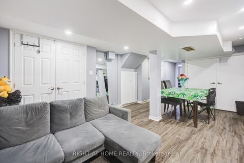 Photo 14 at 519 Rogers Road, Eglinton West, Toronto