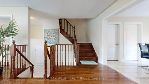 Photo 14 at 247 Knapton Drive, Woodland Hill, Newmarket