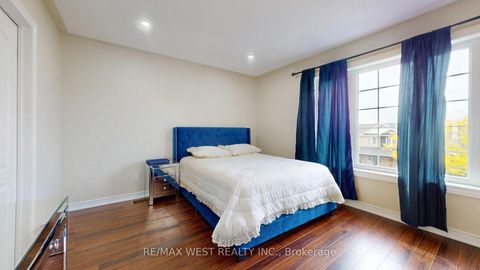 Photo 17 at 247 Knapton Drive, Woodland Hill, Newmarket