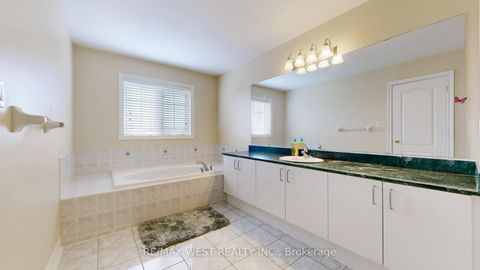 Photo 18 at 247 Knapton Drive, Woodland Hill, Newmarket