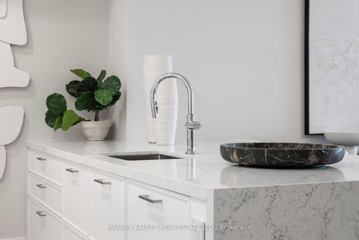 Photo 7 at 306 - 155 Merchants' Wharf, Waterfront Communities C8, Toronto