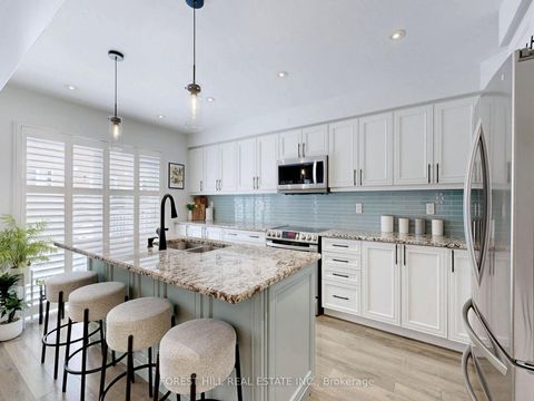 Photo 6 at 55 Stocks Lane, Rural Aurora, Aurora