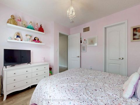 Photo 36 at 55 Stocks Lane, Rural Aurora, Aurora