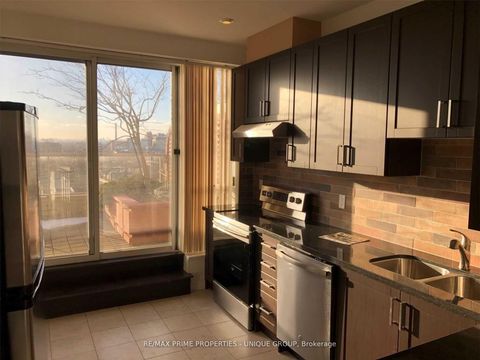 Photo 4 at Ph03 - 152 St Patrick Street, University, Toronto