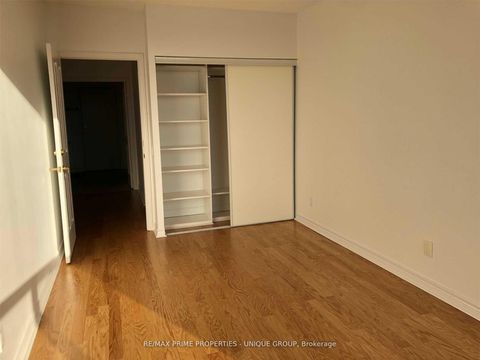 Photo 9 at Ph03 - 152 St Patrick Street, University, Toronto