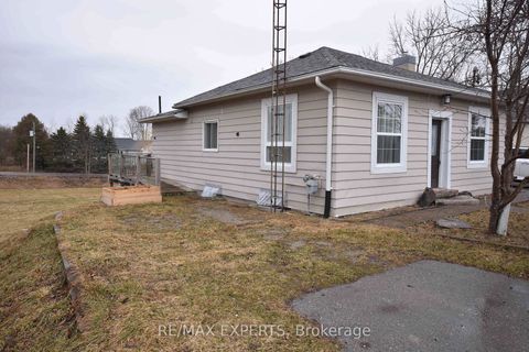 Photo 1 at 106 Centre Street, Schomberg, King