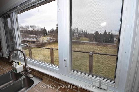 Photo 18 at 106 Centre Street, Schomberg, King