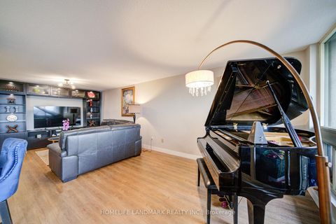 Photo 14 at 608 - 5 Kenneth Avenue, Willowdale East, Toronto