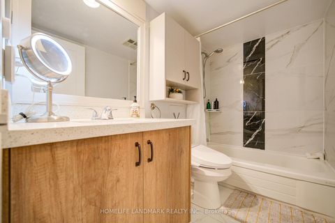 Photo 21 at 608 - 5 Kenneth Avenue, Willowdale East, Toronto