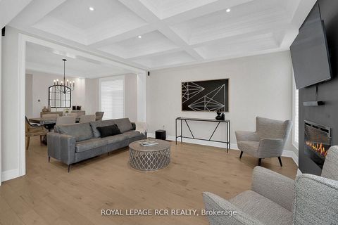 Photo 4 at 32 Tatton Court, King City, King