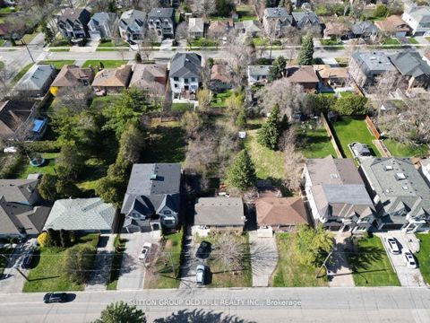 Photo 3 at 96 Caines Avenue, Newtonbrook West, Toronto