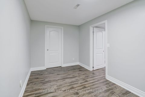 Photo 35 at 101 Tall Grass Trail, East Woodbridge, Vaughan