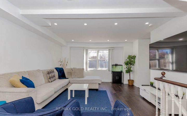 Photo 6 at 55 Desert Sand Drive, Wellington, Brampton