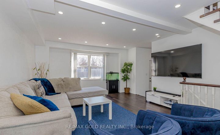 Photo 7 at 55 Desert Sand Drive, Wellington, Brampton