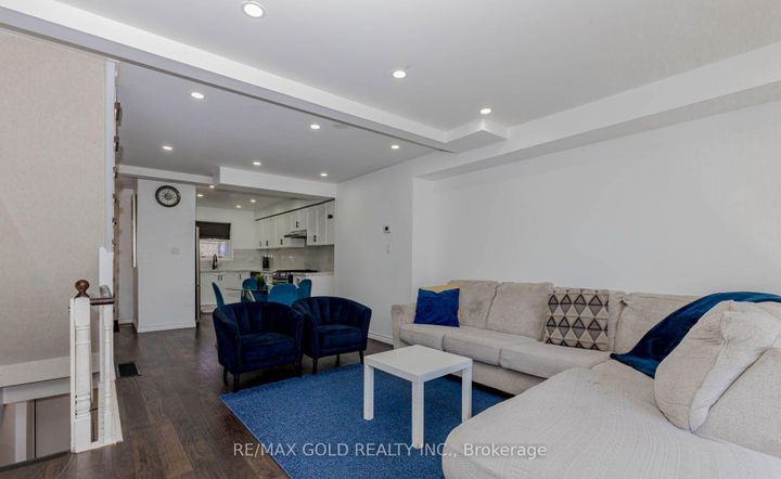 Photo 8 at 55 Desert Sand Drive, Wellington, Brampton