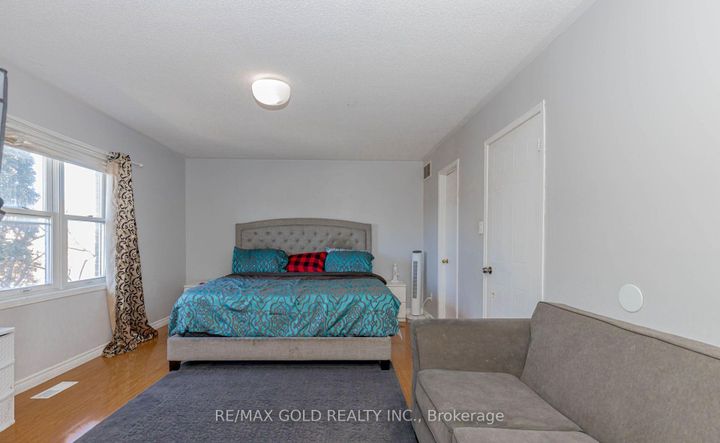 Photo 13 at 55 Desert Sand Drive, Wellington, Brampton