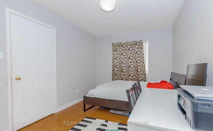 Photo 18 at 55 Desert Sand Drive, Wellington, Brampton