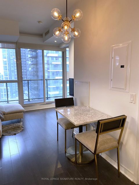 Photo 7 at 1902 - 290 Adelaide Street W, Waterfront Communities C1, Toronto