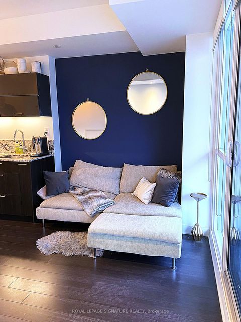 Photo 9 at 1902 - 290 Adelaide Street W, Waterfront Communities C1, Toronto