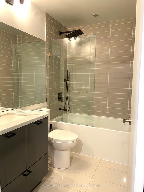 Photo 11 at 1902 - 290 Adelaide Street W, Waterfront Communities C1, Toronto