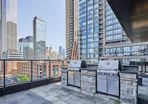 Photo 16 at 1902 - 290 Adelaide Street W, Waterfront Communities C1, Toronto