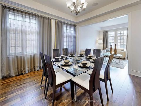 Photo 6 at 35 Annsleywood Court, Kleinburg, Vaughan