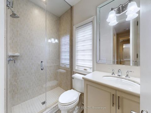 Photo 34 at 35 Annsleywood Court, Kleinburg, Vaughan
