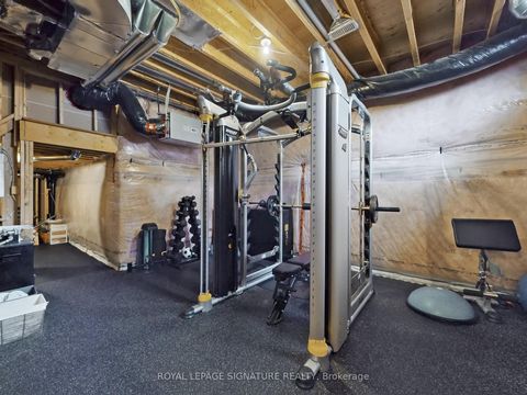 Photo 39 at 35 Annsleywood Court, Kleinburg, Vaughan