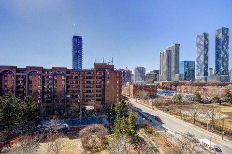 Photo 32 at 550 121 Lower Sherbourne Street, Waterfront Communities C8, Toronto