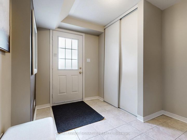 Photo 7 at 39 - 1775 Valley Farm Road, Town Centre, Pickering