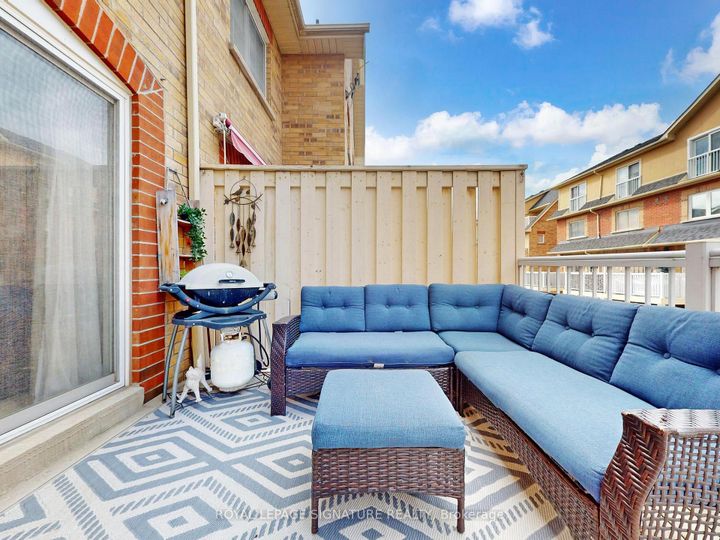 Photo 33 at 39 - 1775 Valley Farm Road, Town Centre, Pickering