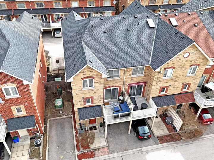 Photo 39 at 39 - 1775 Valley Farm Road, Town Centre, Pickering