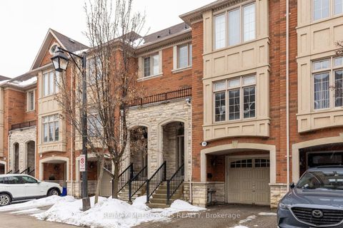 Photo 1 at 10 George Bogg Road, East Woodbridge, Vaughan