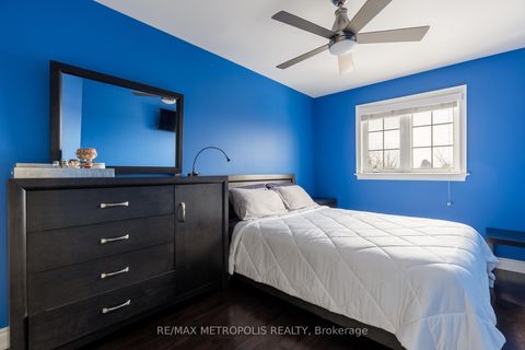 Photo 31 at 10 George Bogg Road, East Woodbridge, Vaughan