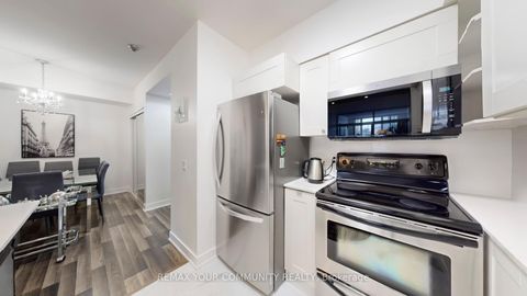 Photo 9 at 111 - 7398 Yonge Street, Yorkhill, Vaughan