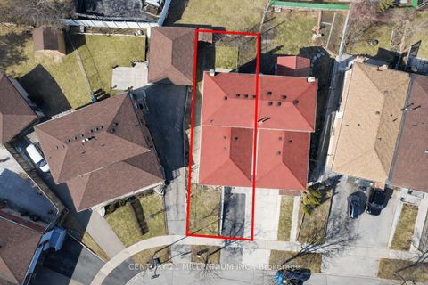 Photo 34 at 42 Dellbrook Crescent, Humber Summit, Toronto