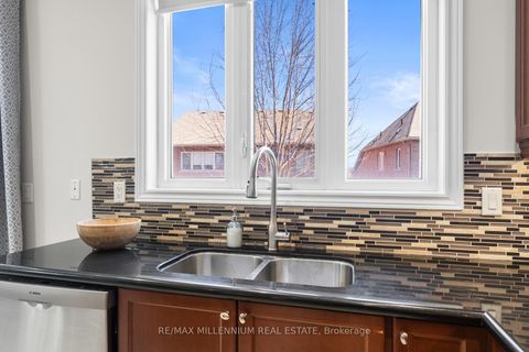 Photo 21 at 433 Mavrinac Boulevard, Bayview Northeast, Aurora