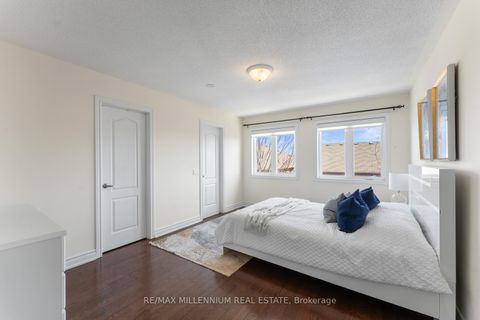 Photo 32 at 433 Mavrinac Boulevard, Bayview Northeast, Aurora