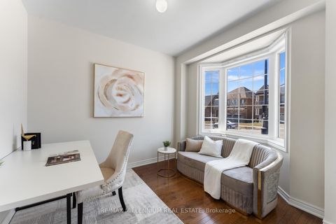 Photo 40 at 433 Mavrinac Boulevard, Bayview Northeast, Aurora