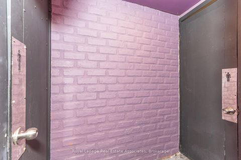 Photo 11 at 642 Bloor Street W, Annex, Toronto