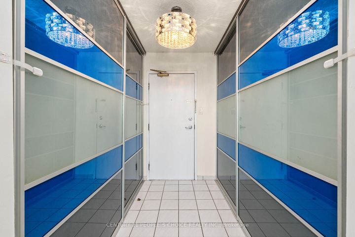 Photo 24 at 1605 - 3 Rowntree Road, Jamestown, Toronto